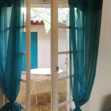 House Allee Paul Arene سا سيرْ سور مير