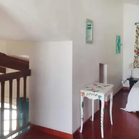 House Allee Paul Arene بيت للعطل *