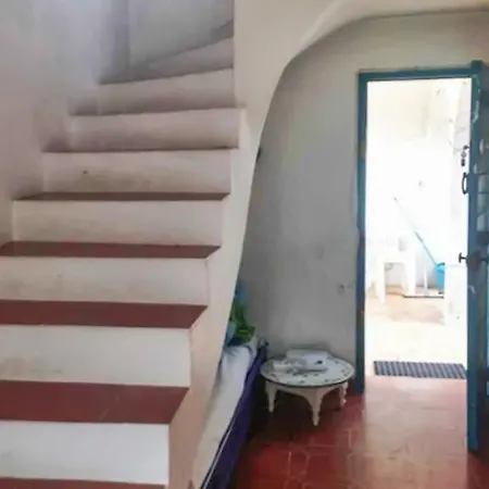 House Allee Paul Arene بيت للعطل